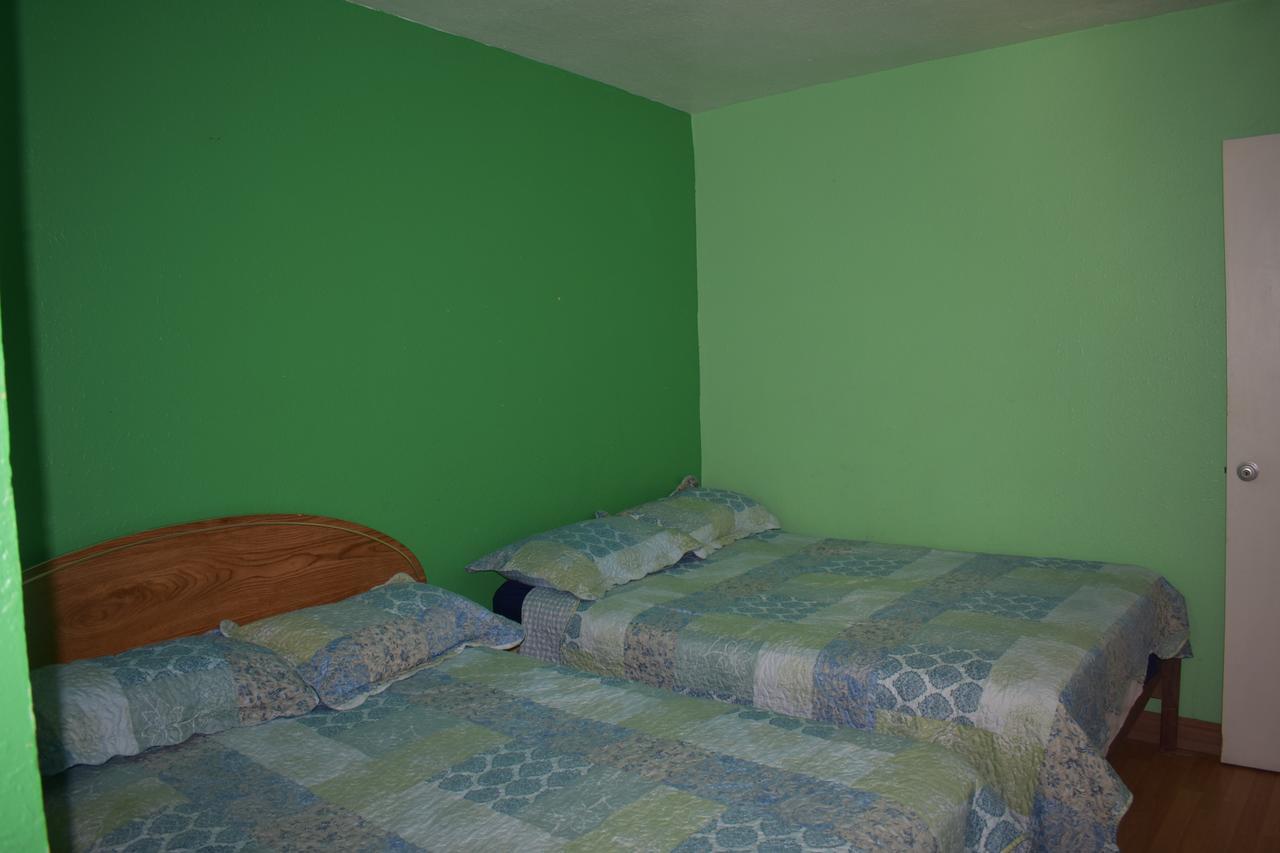 Blanquita Guesthouse Manuel F. Martínez 外观 照片